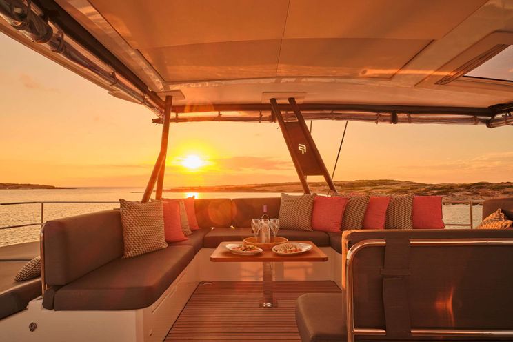 Charter Yacht ALMA - Fountaine Pajot Samana 59 - 5 Cabins - Athens - Mykonos - Paros - Cyclades - Greece