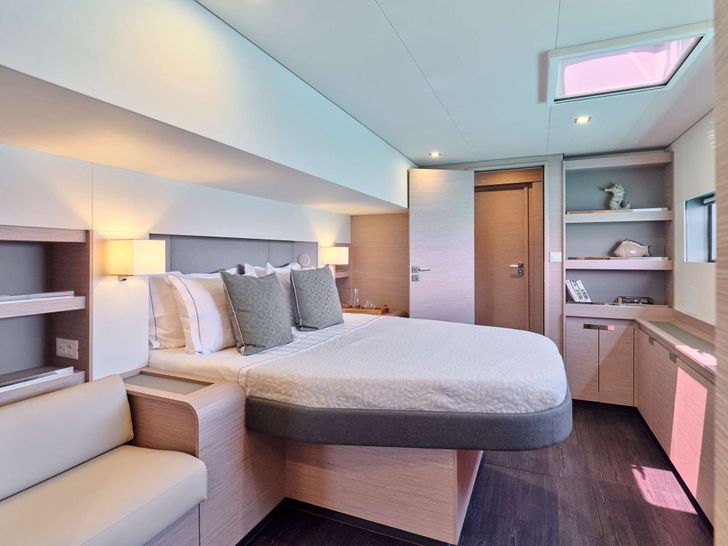 ALMA Fountaine Pajot Samana 59 - master cabin ALMA Fountaine Pajot Samana 59 - master cabin