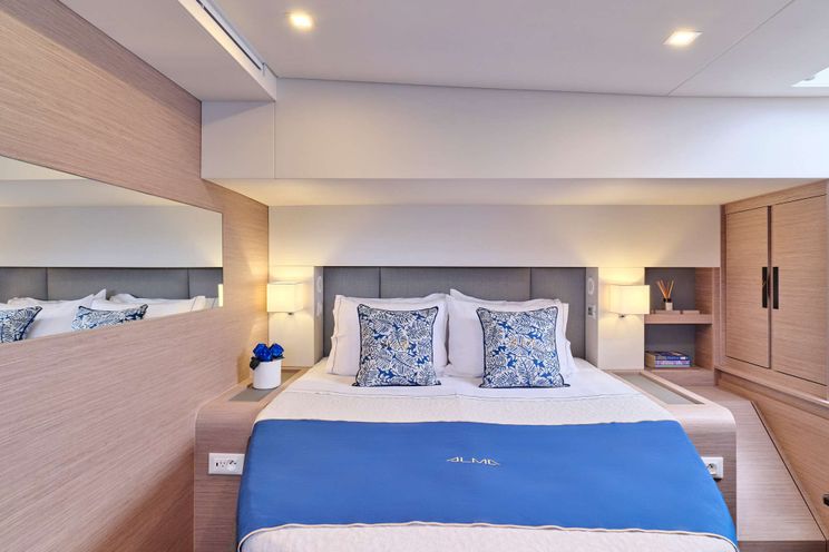Charter Yacht ALMA - Fountaine Pajot Samana 59 - 5 Cabins - Athens - Mykonos - Paros - Cyclades - Greece