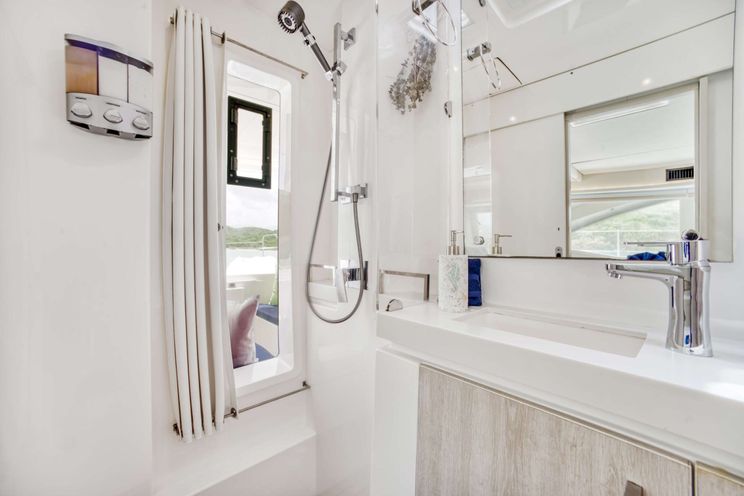 Charter Yacht DEEP BLUE- Leopard 58 - 4 Cabins - BVI - Tortola - Virgin Gourda - Anegada - Jost Van Dyke