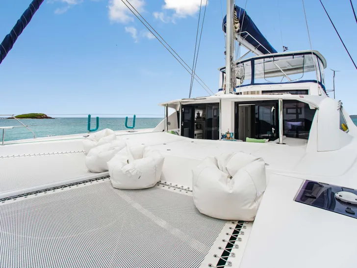 DEEP BLUE - Leopard 58 - Bow DEEP BLUE - Leopard 58 - Bow