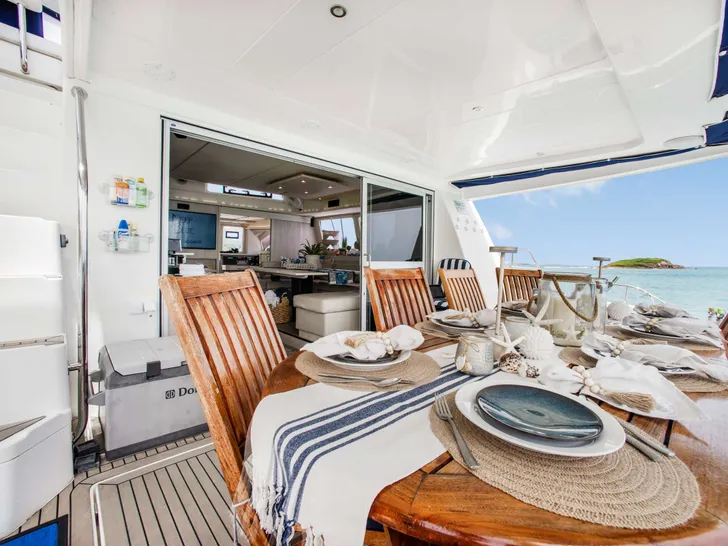 DEEP BLUE - Leopard 58 - Aft deck DEEP BLUE - Leopard 58 - Aft deck