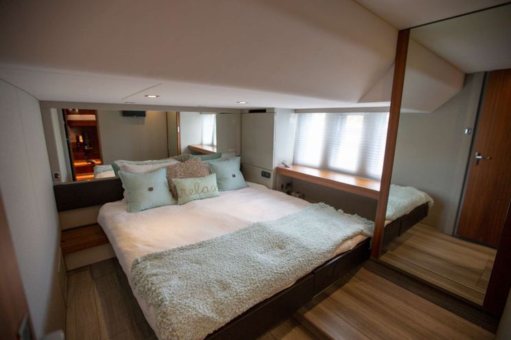 Charter Yacht MY GIRL - Fairline 62 - 3 Cabins - Bahamas - Nassau