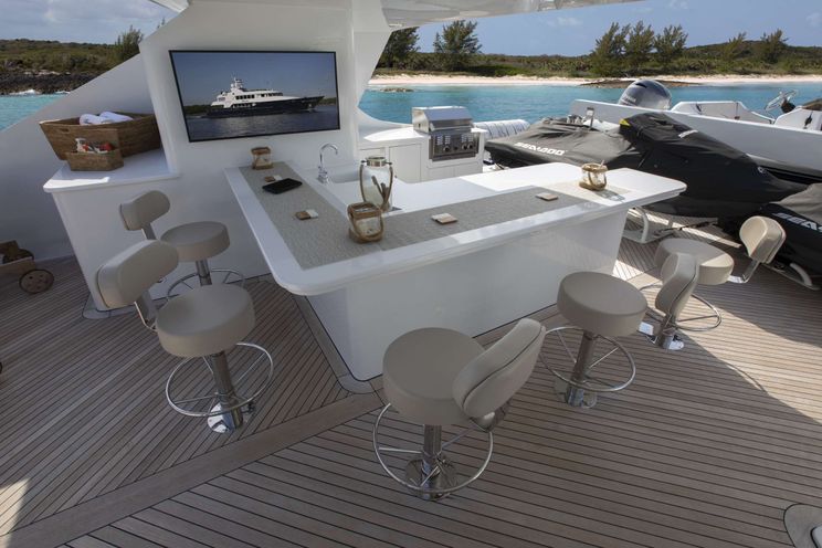 Charter Yacht SECOND LOVE - Trinity 145 - 5 Cabins - Nassau - Bahamas - Florida