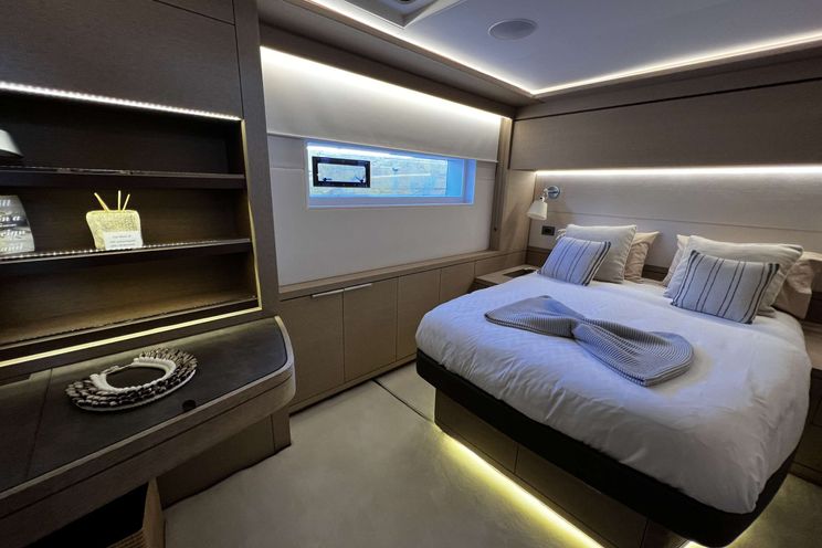 Charter Yacht JUST MARIE 2 - Lagoon Seventy 8 - 3 Cabins - Athens - Mykonos - Paros - Greece