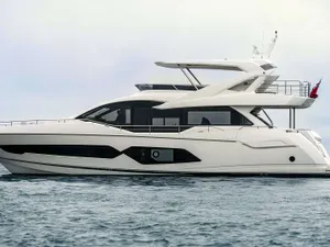 MIKEL ANGELO - Sunseeker 76 Yacht - 4 Cabins - Monaco - Cannes - St Tropez MIKEL ANGELO - Sunseeker 76 Yacht - 4 Cabins - Monaco - Cannes - St Tropez