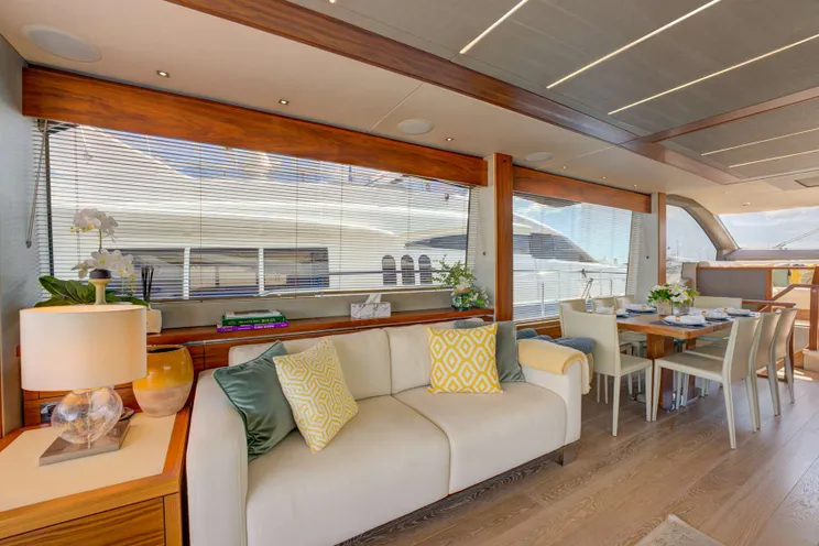Charter Yacht MIKEL ANGELO - Sunseeker 76 Yacht - 4 Cabins - Monaco - Cannes - St Tropez