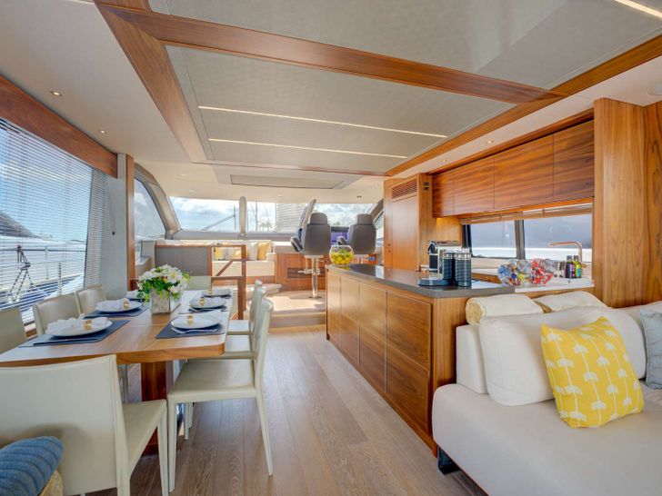 MIKEL ANGELO MIKEL ANGELO