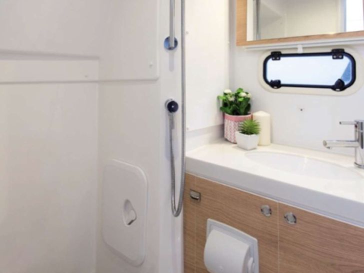 COCKTAILS&DREAMS - Bathroom COCKTAILS&DREAMS - Bathroom