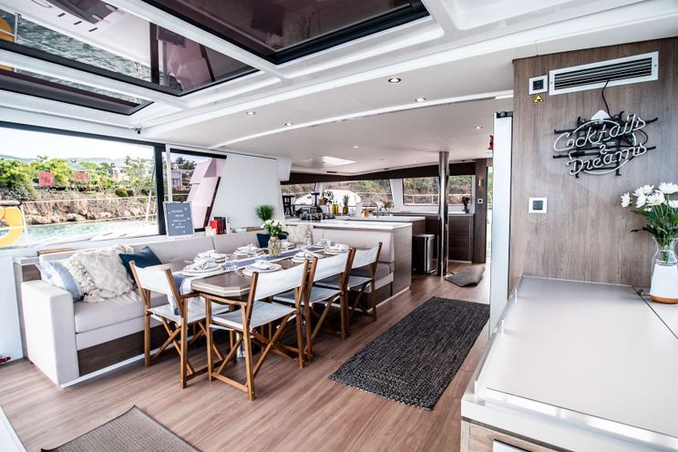 Charter Yacht COCKTAILS&DREAMS - Bali 5.4 - 5 Cabins - St Martin - St Thomas - Virgin Islands