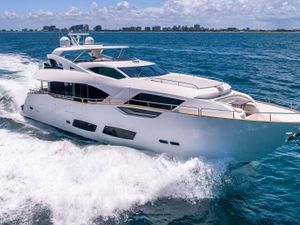 MIRRACLE - Sunseeker 95 - 4 Cabins - Nassau - Staniel Cay - Exumas