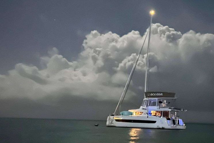 Charter Yacht OCEANA 4.8 - Bali 4.8 - 4 Cabins - Tortola - Virgin Gorda - Anegada