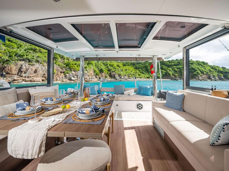 OCEANA Bali 4.8 - Al Fresco Dining OCEANA Bali 4.8 - Al Fresco Dining