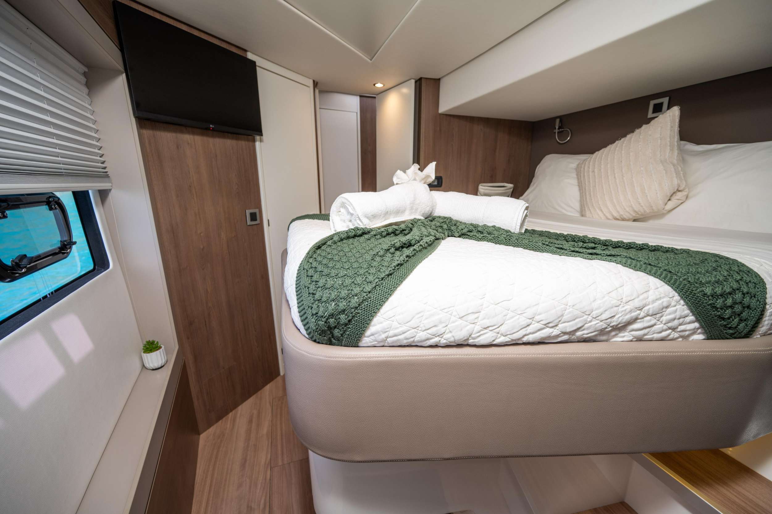 OCEANA Bali 4.8 - Double Cabin 2