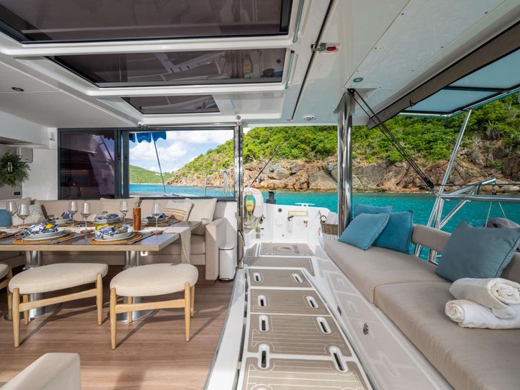 OCEANA Bali 4.8 - Aft Deck Dining OCEANA Bali 4.8 - Aft Deck Dining