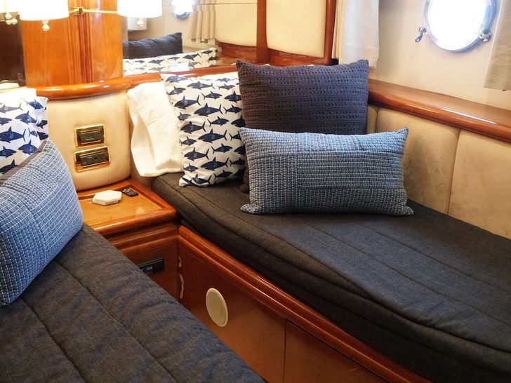 AZURE - Azimut 80 - twin AZURE - Azimut 80 - twin
