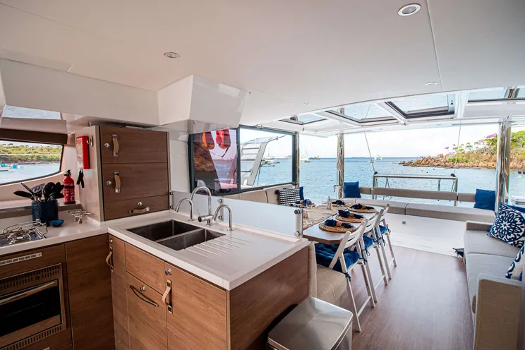 Charter Yacht BAVARIAN BLISS - Bali 4.8 - 4 Cabins - Tortola - Anegada - Virgin Gorda - BVI - Caribbean