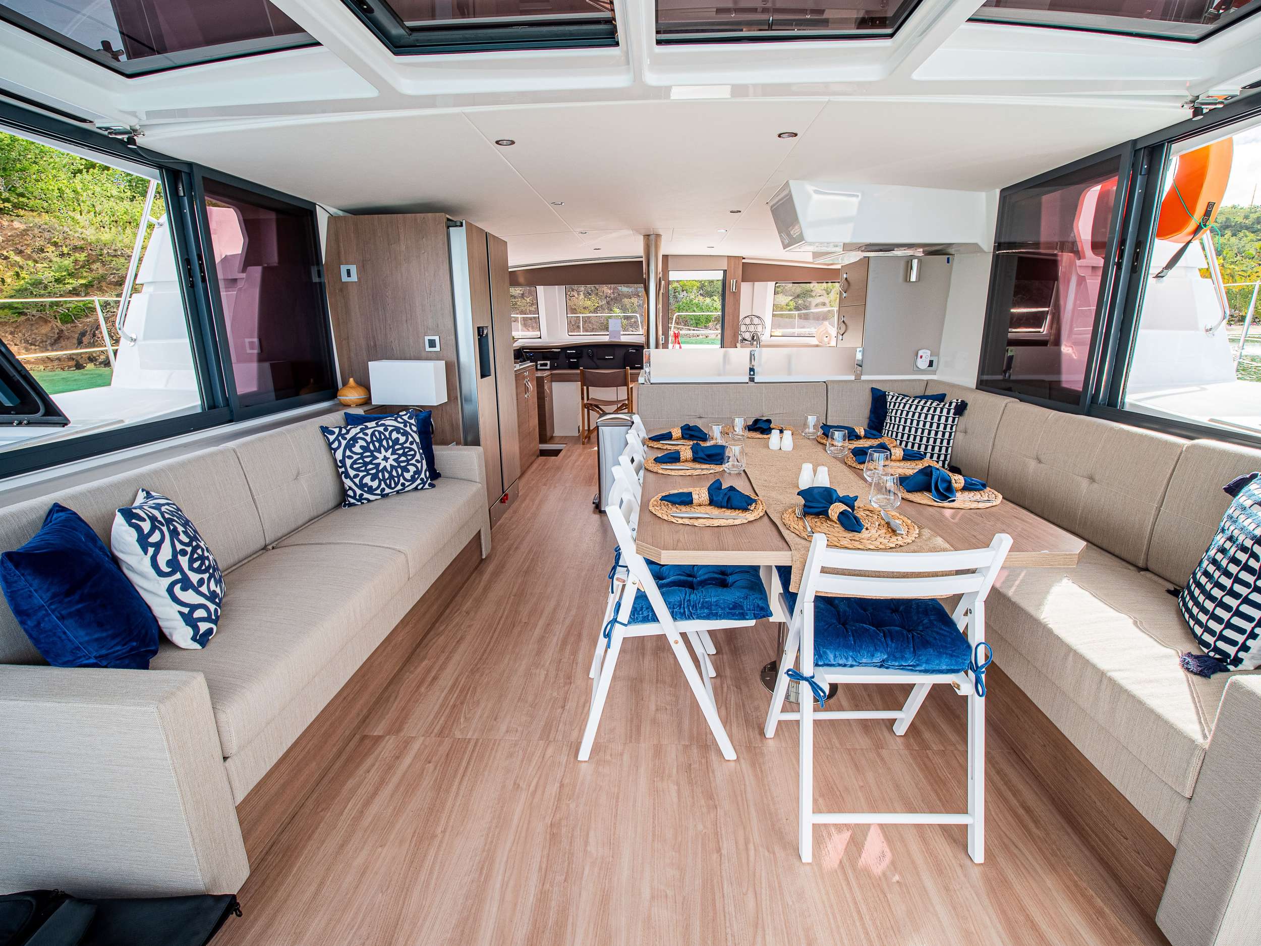 Charter Yacht BAVARIAN BLISS - Bali 4.8 - 4 Cabins - Tortola - Anegada - Virgin Gorda - BVI - Caribbean