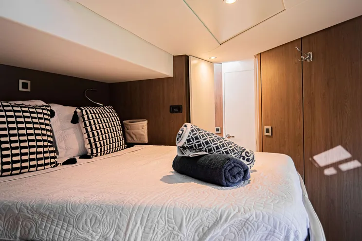 Charter Yacht BAVARIAN BLISS - Bali 4.8 - 4 Cabins - Tortola - Anegada - Virgin Gorda - BVI - Caribbean