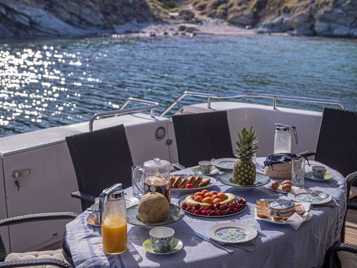 WISH - al fresco dining WISH - al fresco dining