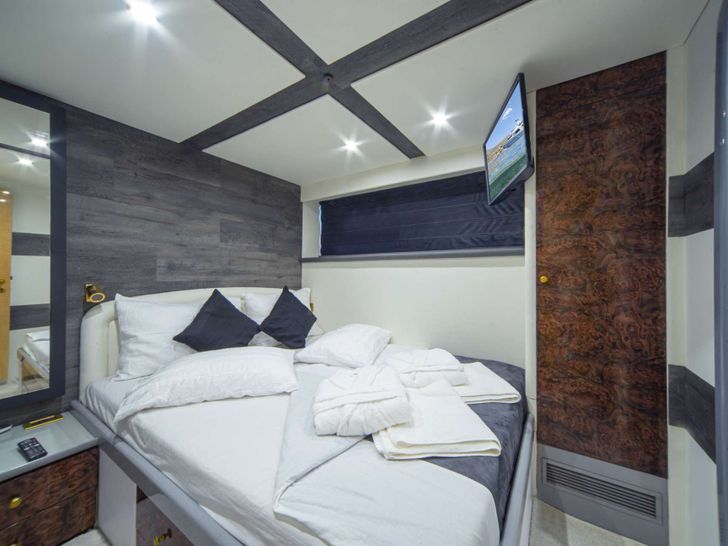 WISH - VIP cabin WISH - VIP cabin