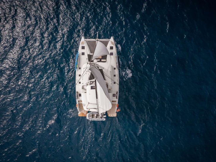 LA SIRENA Lagoon 51 - top aerial shot LA SIRENA Lagoon 51 - top aerial shot