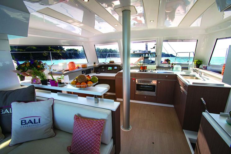 Charter Yacht NAUTICAT - Bali Catspace 40 ft - 3 Cabins - Ibiza - Mallorca - Balearics