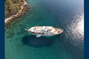 GALLANT - Brodosplit 31 Metres - 5 Cabins - Split - Dubrovnik - Hvar