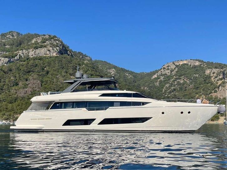 SHERO 26.14m Ferretti Motor Yacht SHERO 26.14m Ferretti Motor Yacht