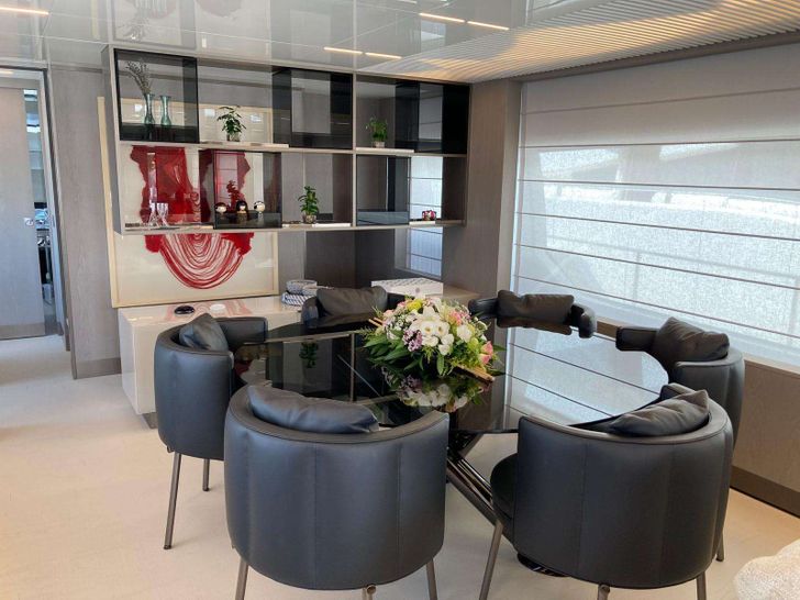 SHERO 26.14m Ferretti Motor Yacht Saloon 2 SHERO 26.14m Ferretti Motor Yacht Saloon 2