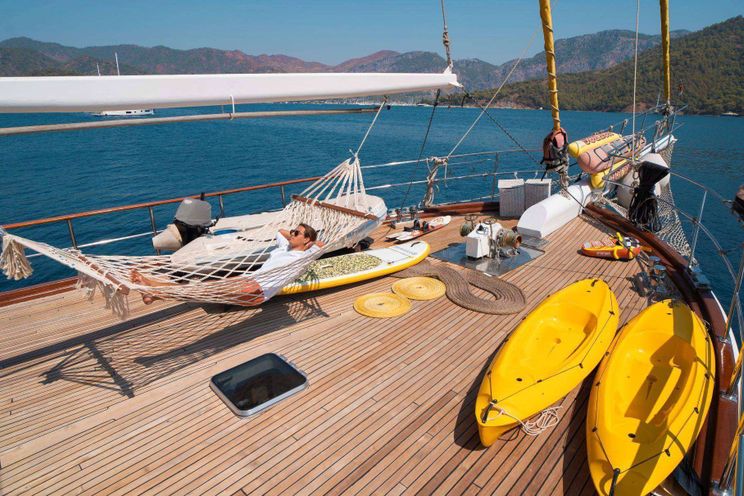 Charter Yacht WHITE SWAN - Custom 32m - 6 Cabins - Bodrum - Gocek - Marmaris