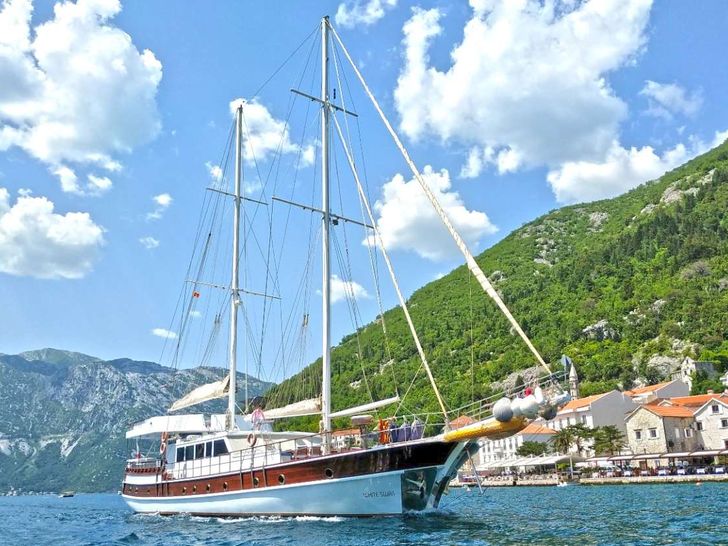 WHITE SWAN 32m Custom Gulet WHITE SWAN 32m Custom Gulet