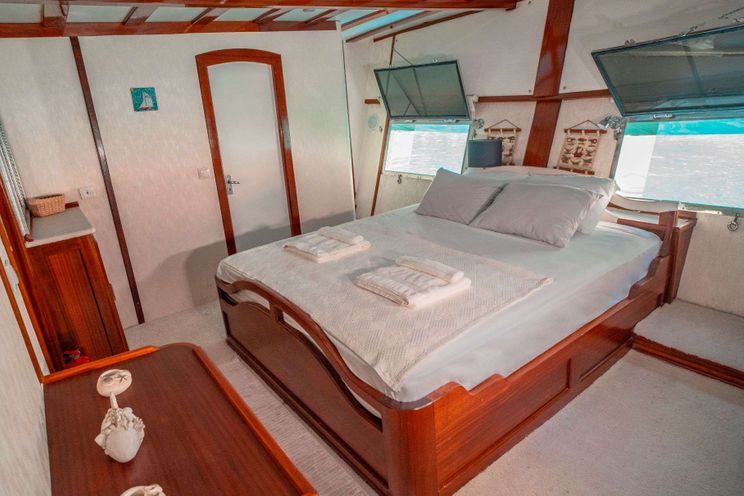Charter Yacht WHITE SWAN - Custom 32m - 6 Cabins - Bodrum - Gocek - Marmaris