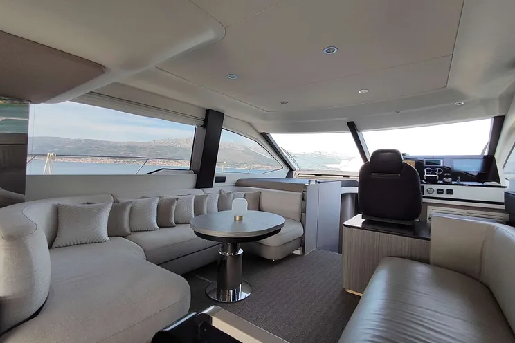 Charter Yacht BE HAPPY - Azimut 55 Fly - 3 Cabins - Kastela - Split - Dubrovnik - Hvar - Croatia