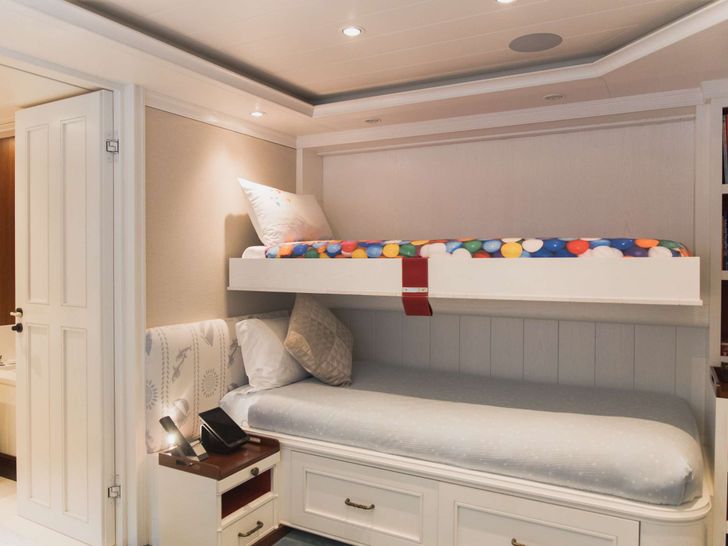 LADY TRUDY 43m CRN Luxury Crewed Motor Yacht Twin Cabin Pullman LADY TRUDY 43m CRN Luxury Crewed Motor Yacht Twin Cabin Pullman