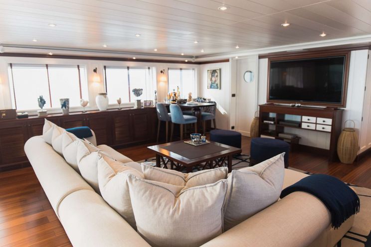 Charter Yacht Lady Trudy - CRN 43m - 5 Cabins - Cannes - Monaco - St Tropez