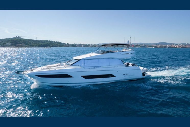 Charter Yacht APOLLONIA - Prestige Yacht 70 - 4 Cabins - Nassau - Exumas - Bahamas