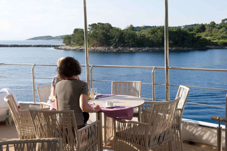 Charter Yacht VARIETY VOYAGER - Custom Motor Yacht 68 m - 36 Cabins - Naples - Sicily - Sardinia - Italy - Corsica - French Riviera - Greece - Turkey - Croatia