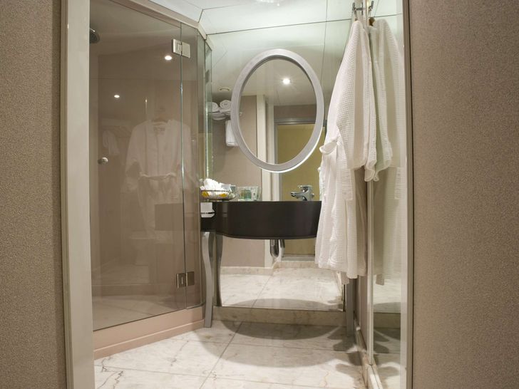 VARIETY VOYAGER - Custom Motor Yacht 68 m,private bathroom VARIETY VOYAGER - Custom Motor Yacht 68 m,private bathroom