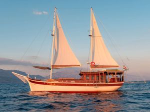 SLANO - Custom Sailing Yacht 25m - 5 Cabins - Split - Dubrovnik - Hvar - Croatia SLANO - Custom Sailing Yacht 25m - 5 Cabins - Split - Dubrovnik - Hvar - Croatia