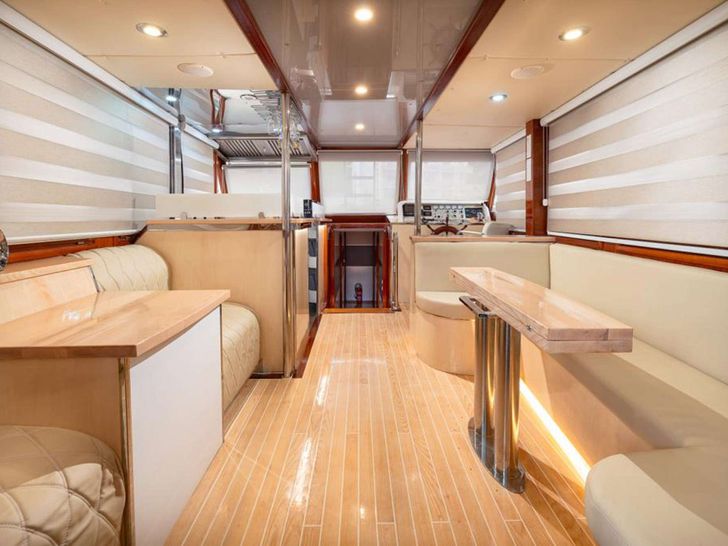 SLANO Custom Sailing Yacht 25m - saloon wide shot SLANO Custom Sailing Yacht 25m - saloon wide shot