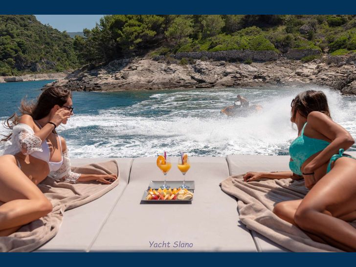 SLANO Custom Sailing Yacht 25m sun bed