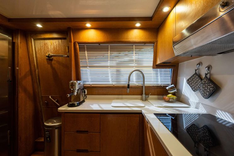 Charter Yacht RESILIENCE - Alalunga 78 - 4 Cabins - Ischia - Naples - Sicily - Riviera - Corsica - Sardinia