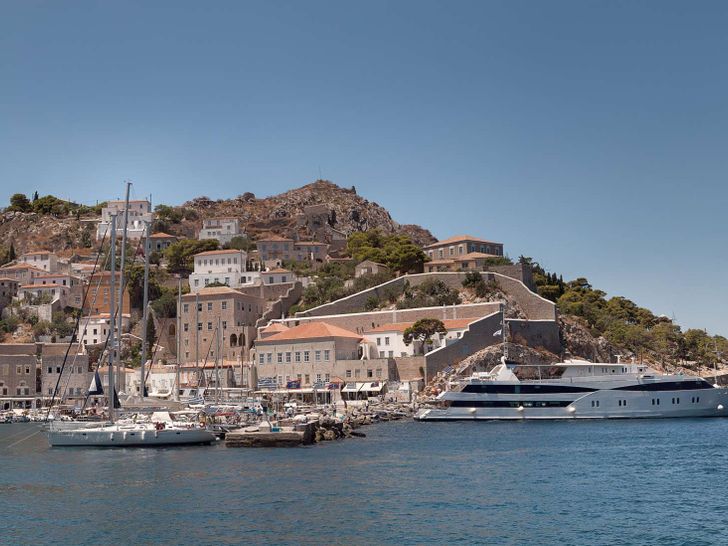 HARMONY V - Cruising the Greek Islands