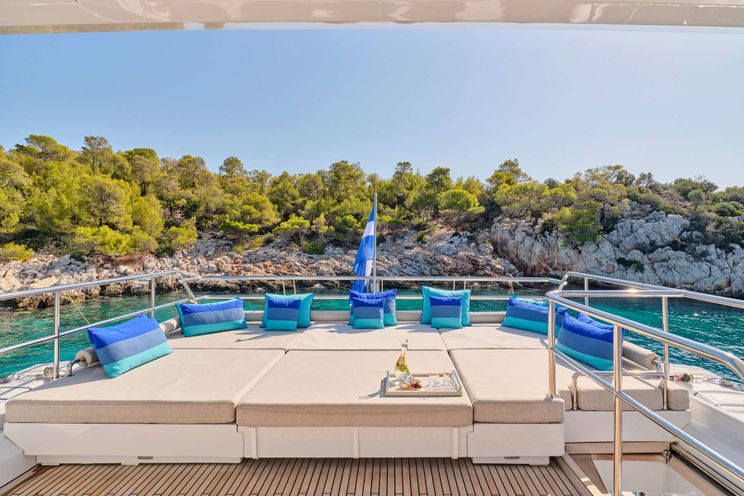 Charter Yacht HAKUNA MATATA - Couach 3700 Fly - 6 Cabins - Athens - Mykonos - Kefalonia