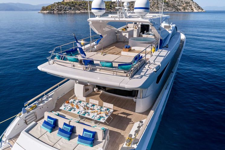 Charter Yacht HAKUNA MATATA - Couach 3700 Fly - 6 Cabins - Athens - Mykonos - Kefalonia