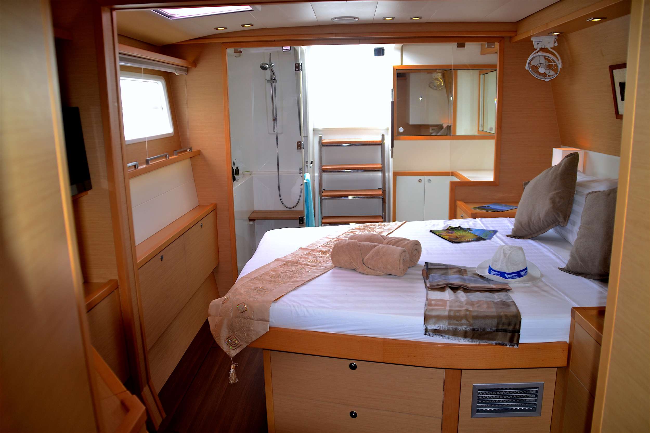 Charter Yacht 00SEVEN - Jeanneau 17.07m - 3 Cabins - Phuket,Thailand