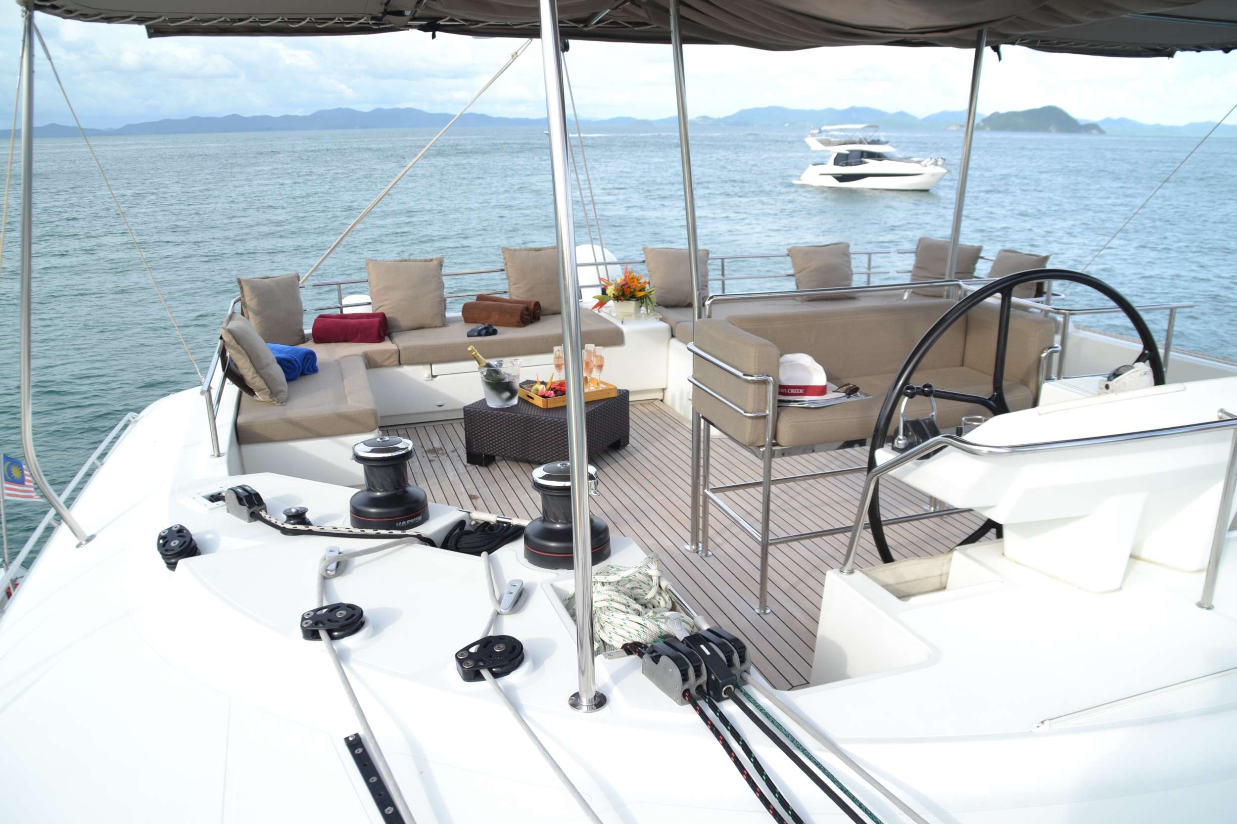 Charter Yacht 00SEVEN - Jeanneau 17.07m - 3 Cabins - Phuket,Thailand