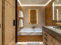 TOP FIVE II - En Suite Bath TOP FIVE II - En Suite Bath