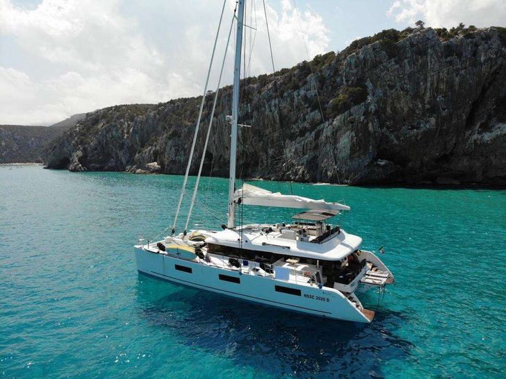 THE SUN Lagoon 620 - profile THE SUN Lagoon 620 - profile